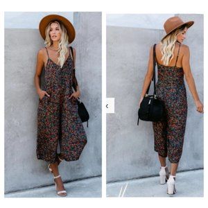 NEW VICI Rolling In The Deep Wide Leg Abstract Floral Jumpsuit Size Medium